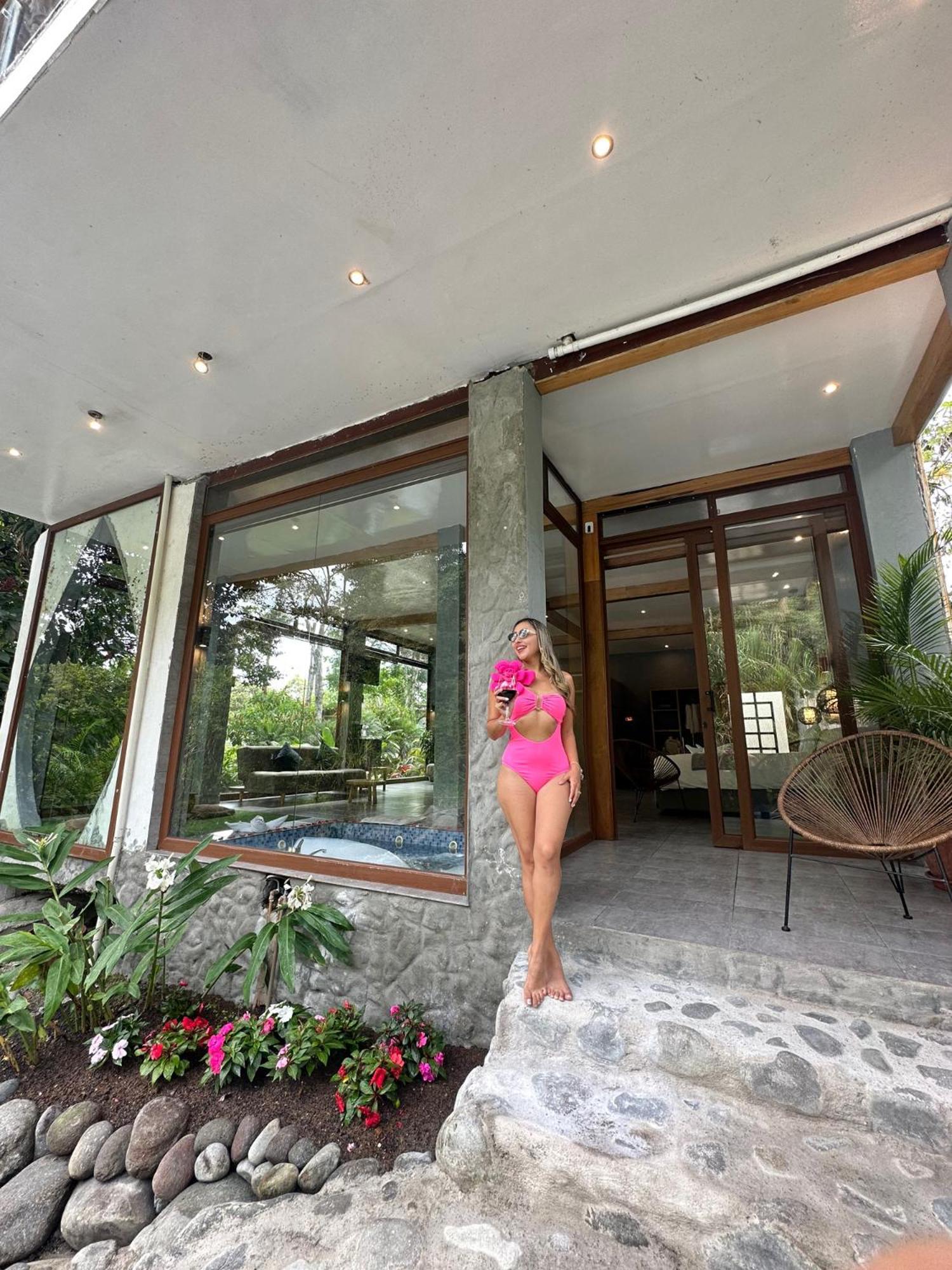 Saguamby Mindo Lodge ภายนอก รูปภาพ