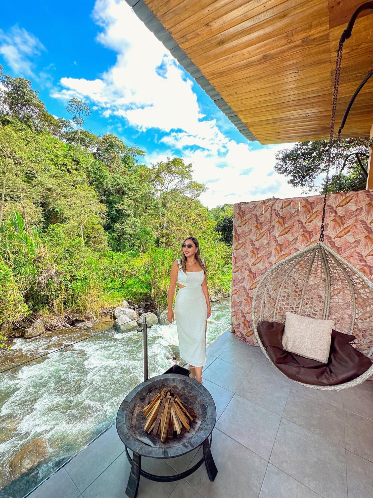 Saguamby Mindo Lodge ภายนอก รูปภาพ