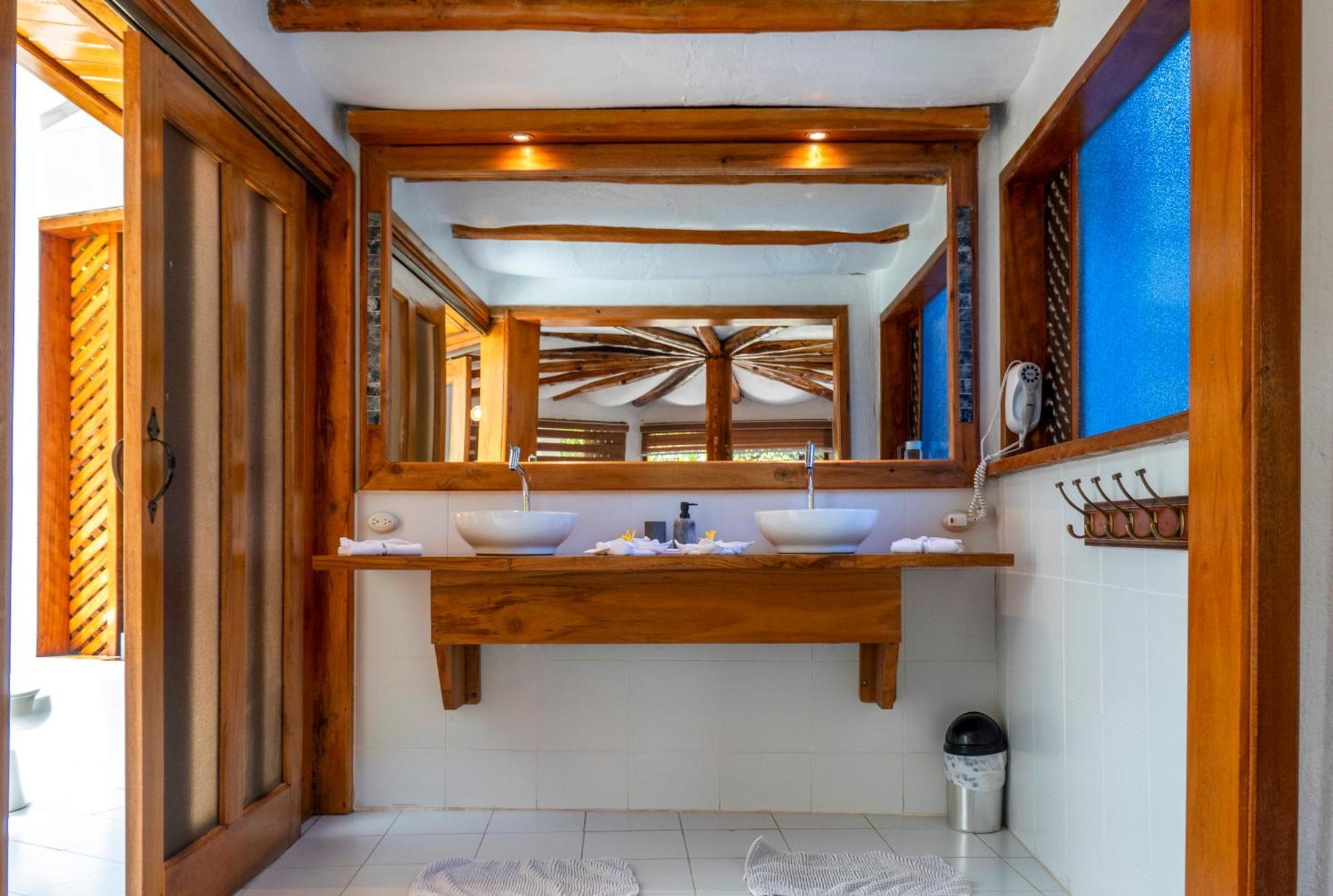 Saguamby Mindo Lodge ภายนอก รูปภาพ