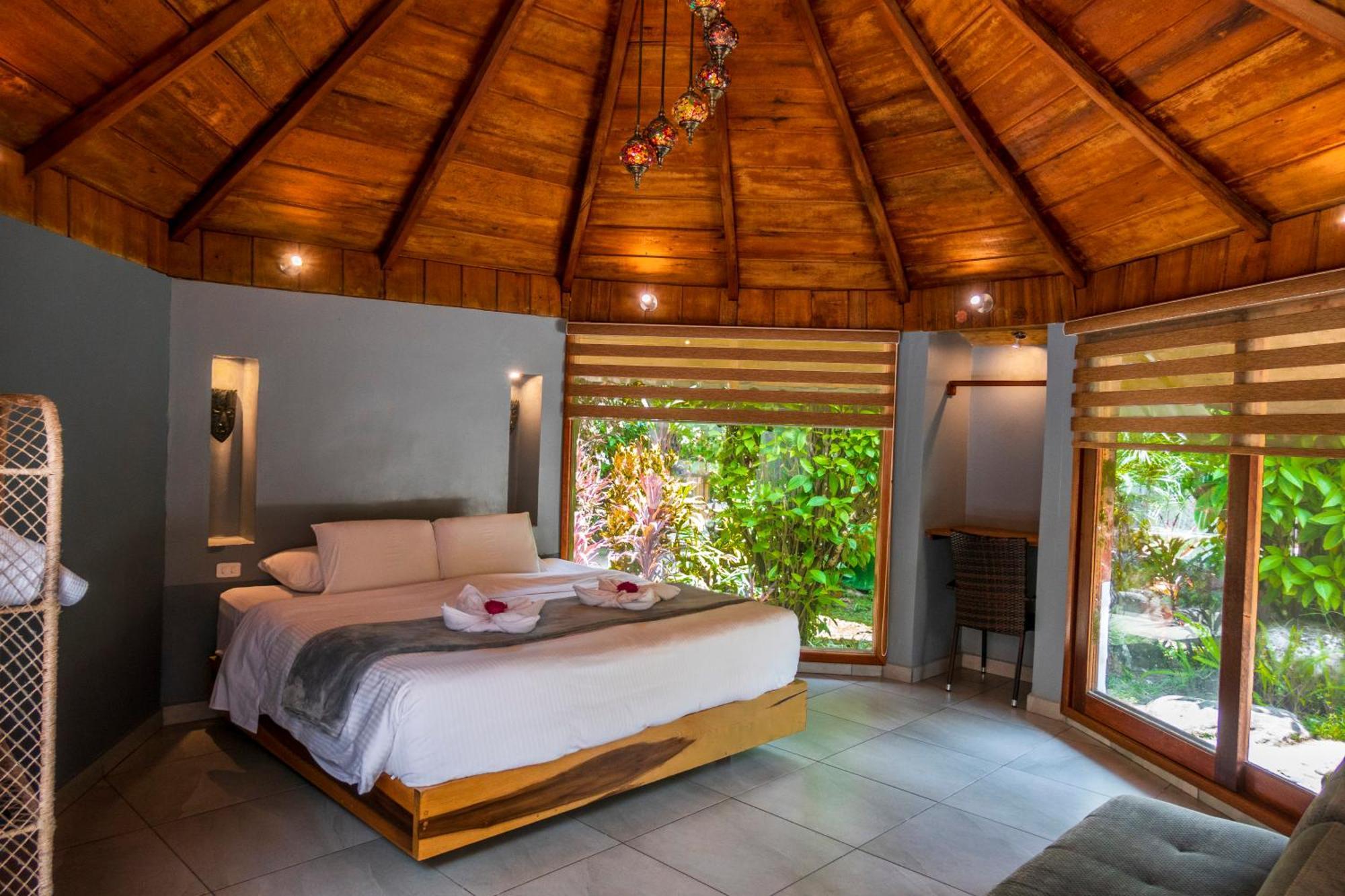Saguamby Mindo Lodge ภายนอก รูปภาพ